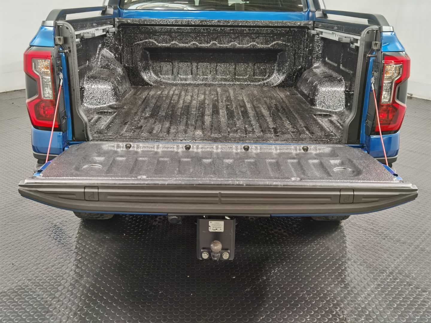 FORD RANGER 2.0D BI-TURBO WILDTRAK X AWD A/T D/C P/U image 7