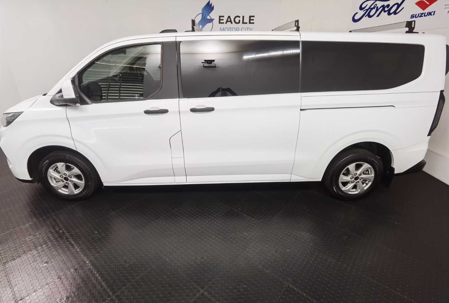 FORD TOURNEO CUSTOM 2.0TDCi TREND A/T (96KW) image 5
