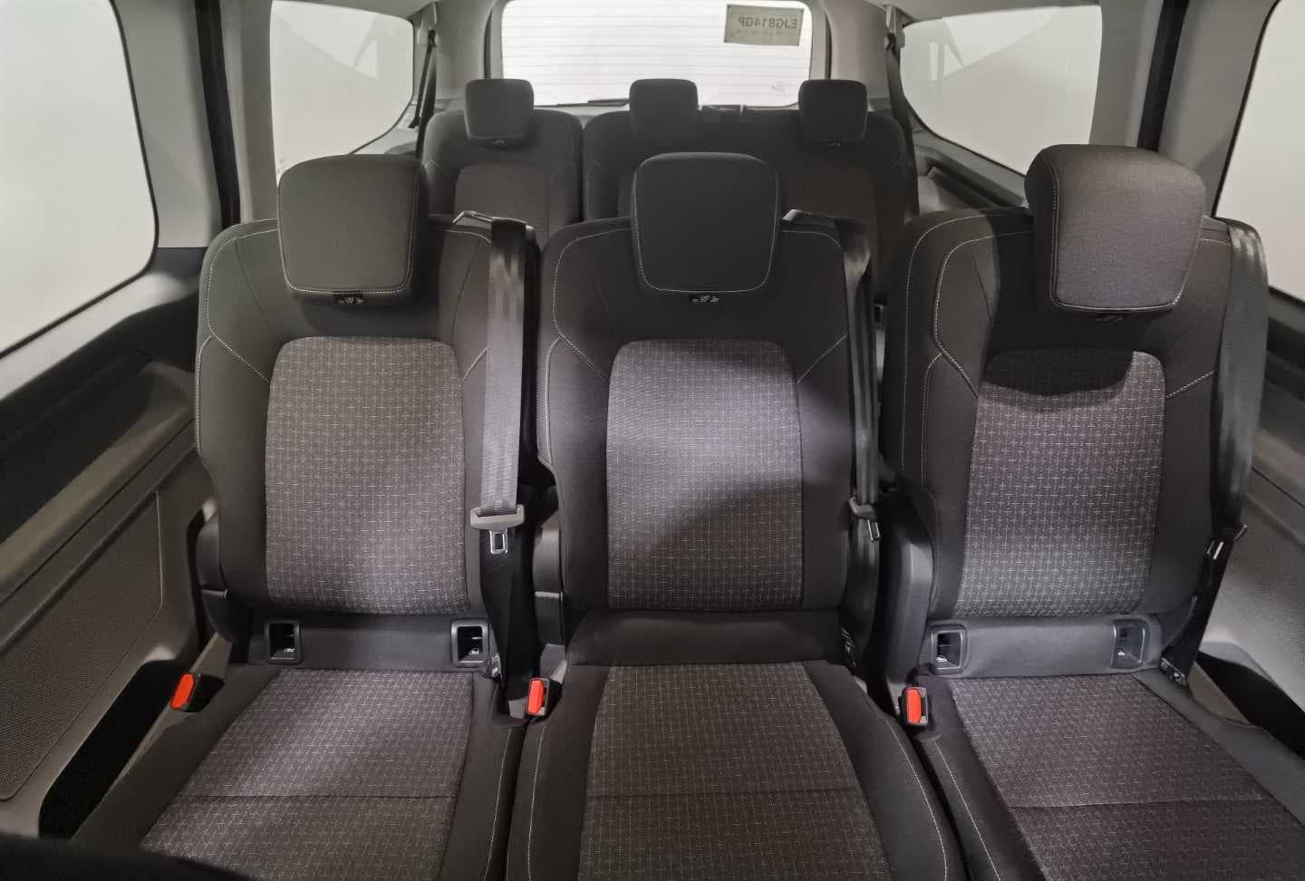 FORD TOURNEO CUSTOM 2.0TDCi TREND A/T (96KW) image 17