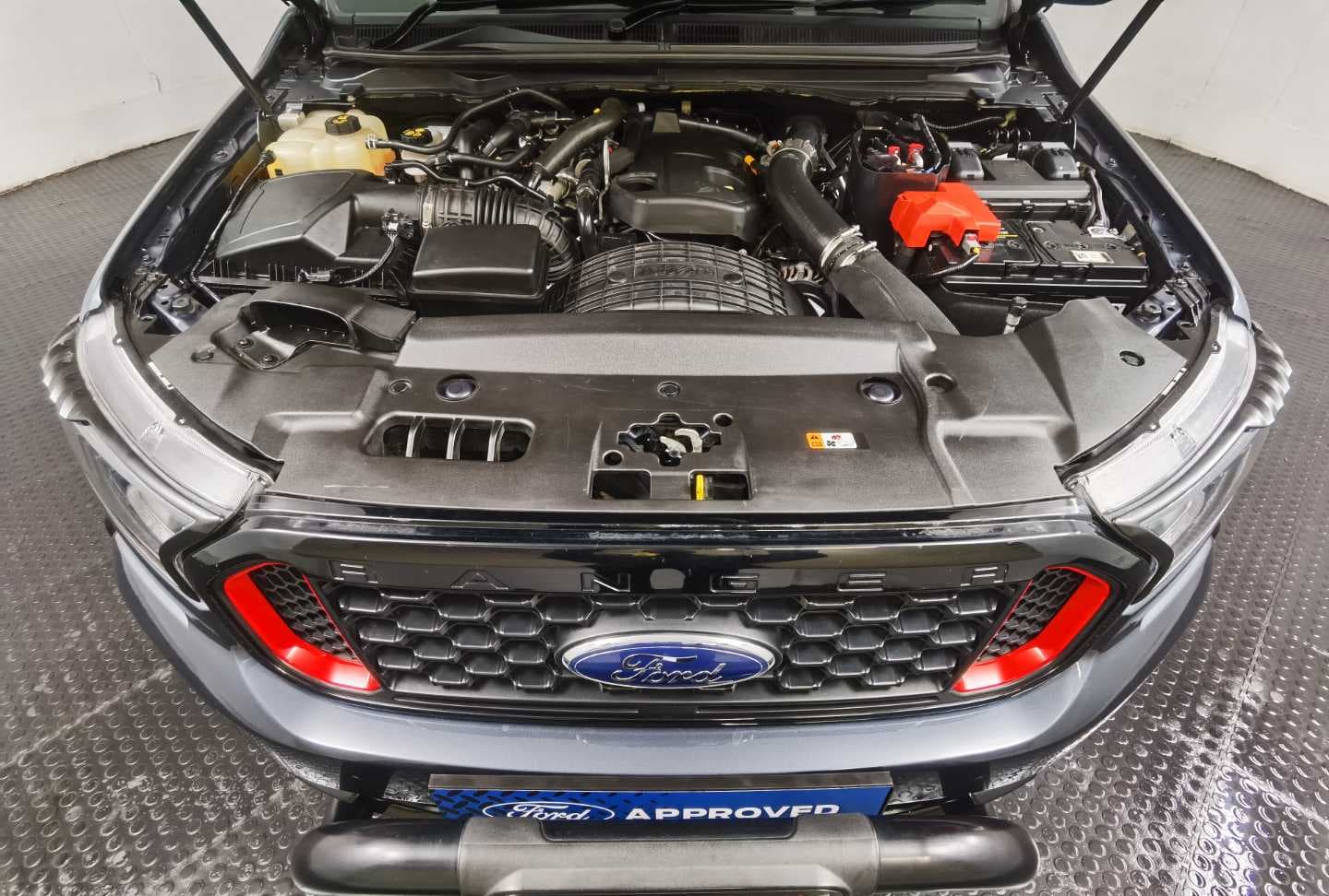 FORD RANGER 2.0D BI-TURBO STORMTRAK A/T P/U D/C image 10