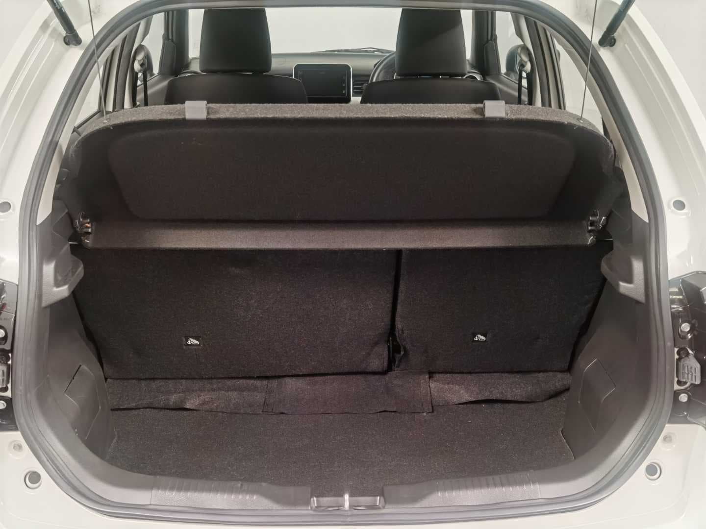 SUZUKI IGNIS 1.2 GLX image 6