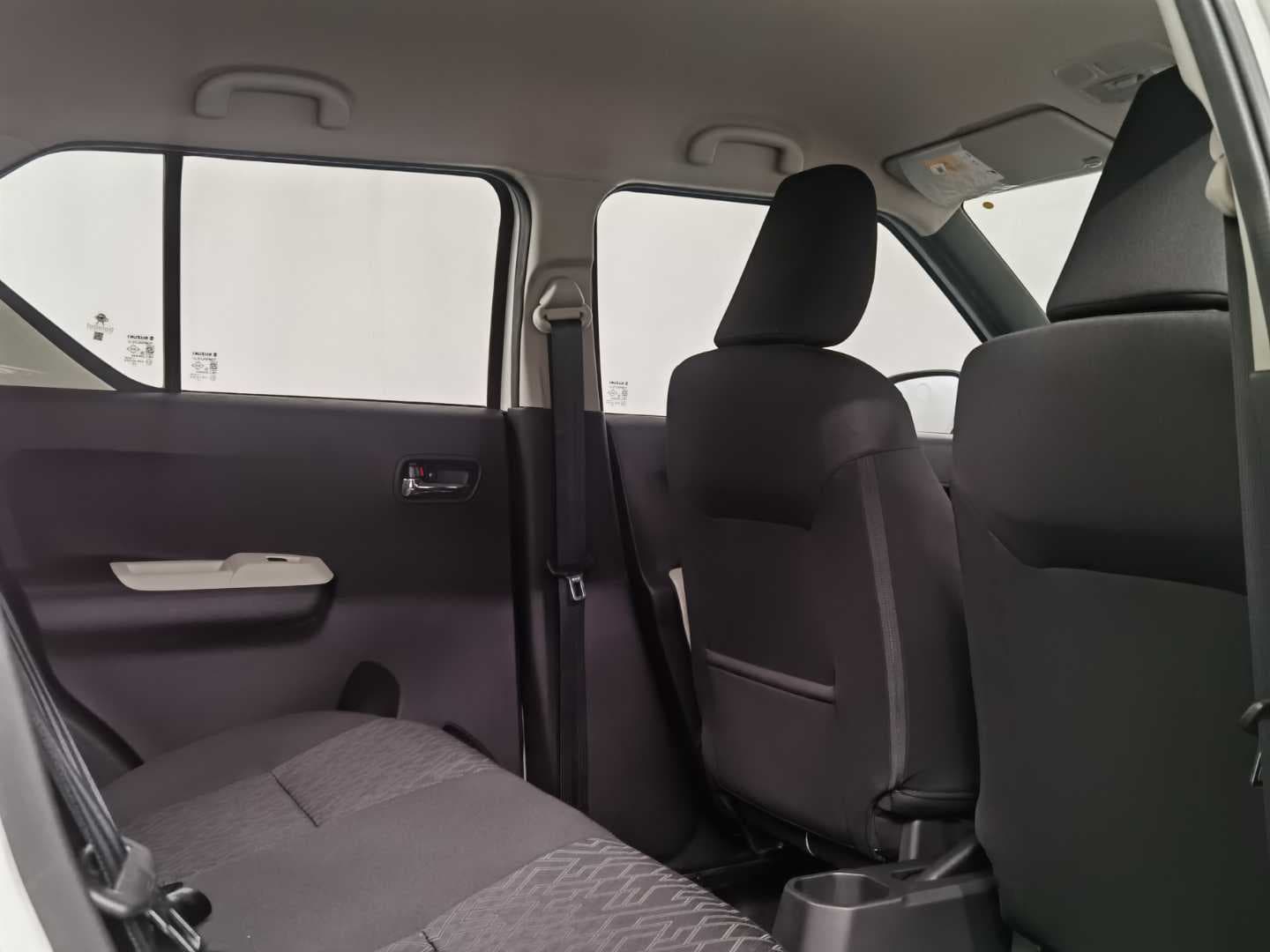 SUZUKI IGNIS 1.2 GLX image 16