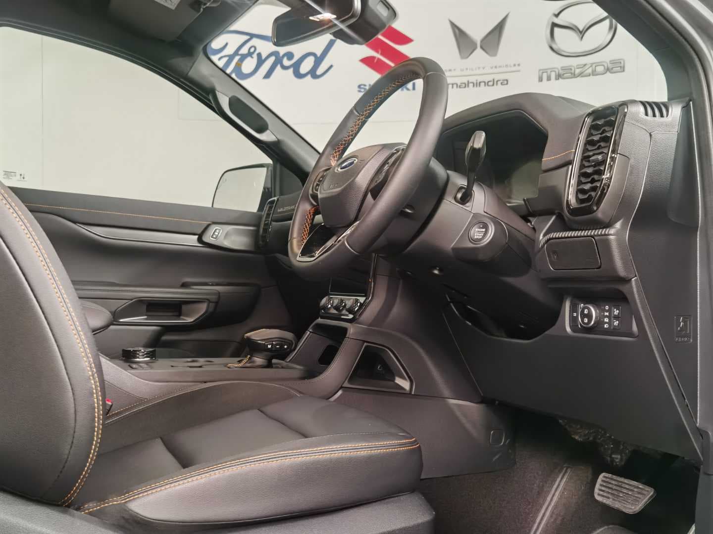 FORD RANGER 2.0D BI-TURBO WILDTRAK X AWD A/T D/C P/U image 12