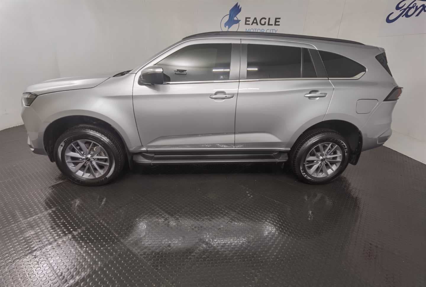 ISUZU MU-X 3.0D LSE 4X4 A/T image 10