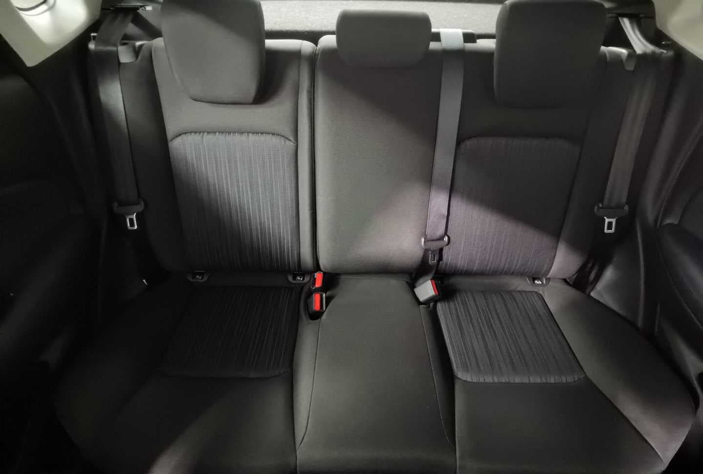 SUZUKI BALENO 1.5 GLX A/T image 17