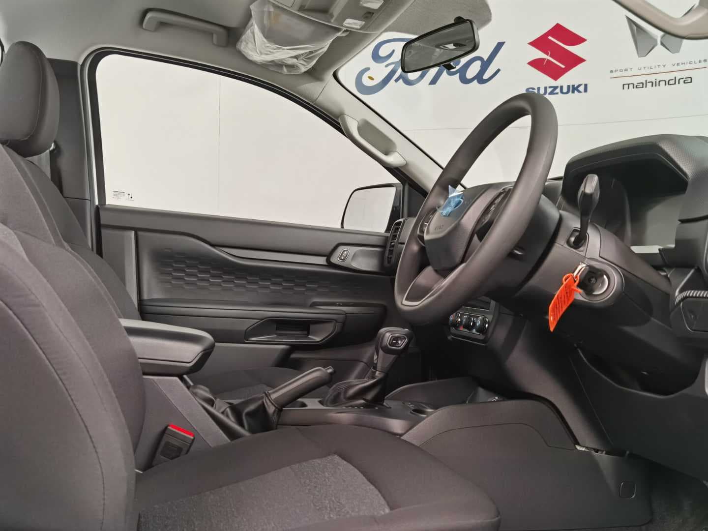 FORD RANGER 2.0D XL HR A/T S/C P/U image 14