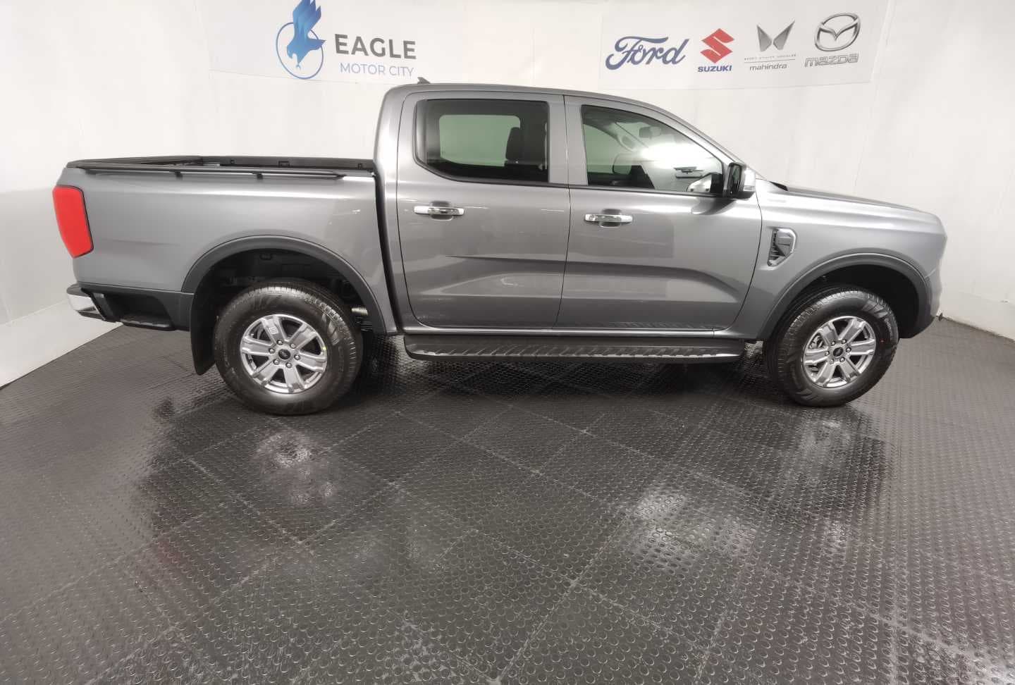 FORD RANGER 2.0D XL A/T D/C P/U image 9