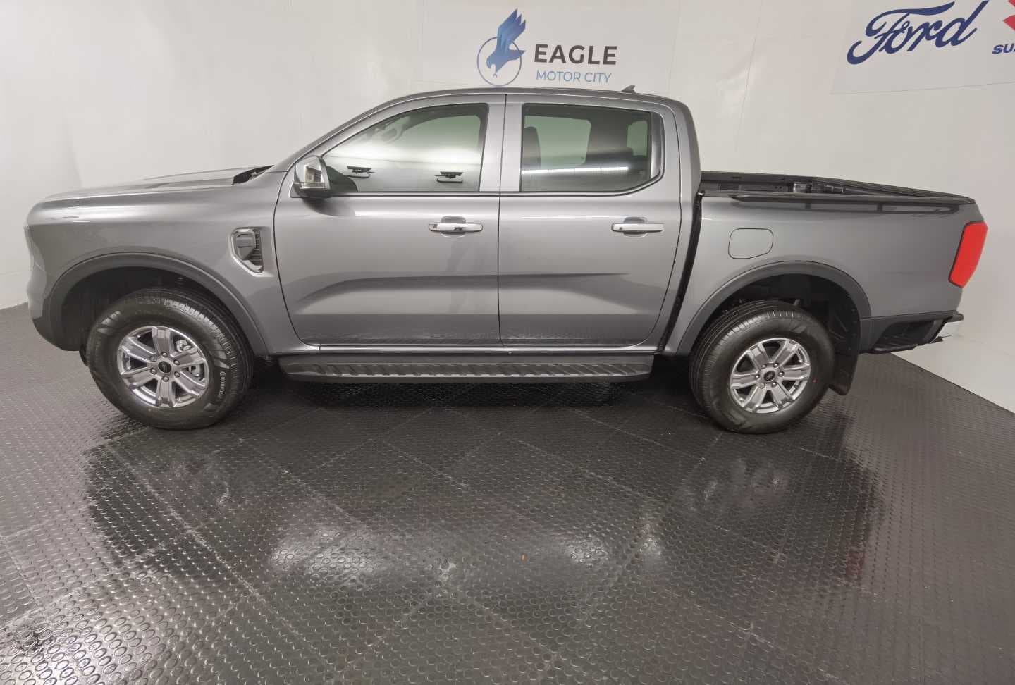 FORD RANGER 2.0D XL A/T D/C P/U image 10