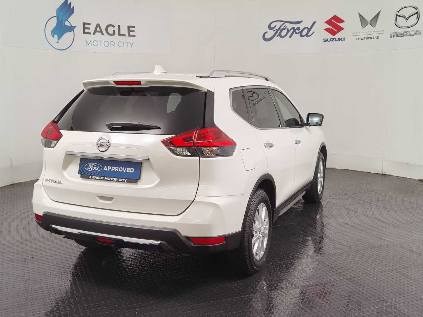 NISSAN X TRAIL 2.5 ACENTA 4X4 CVT image 9