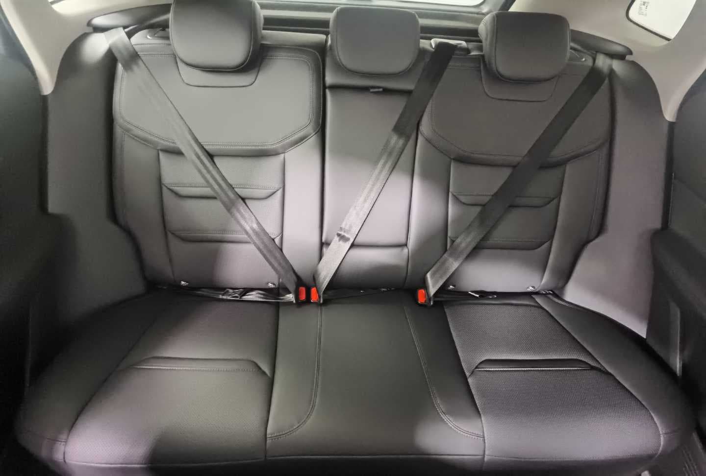 FORD TERRITORY TREND 1.8L ECOBOOST A/T image 17