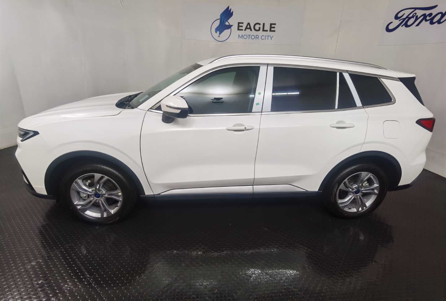 FORD TERRITORY TREND 1.8L ECOBOOST A/T image 9