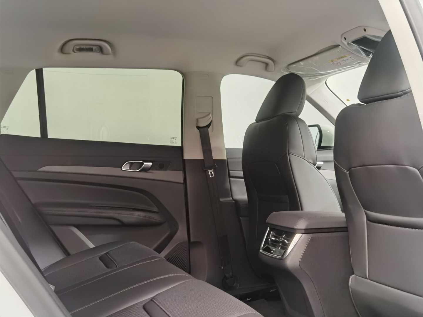 FORD TERRITORY TREND 1.8L ECOBOOST A/T image 15