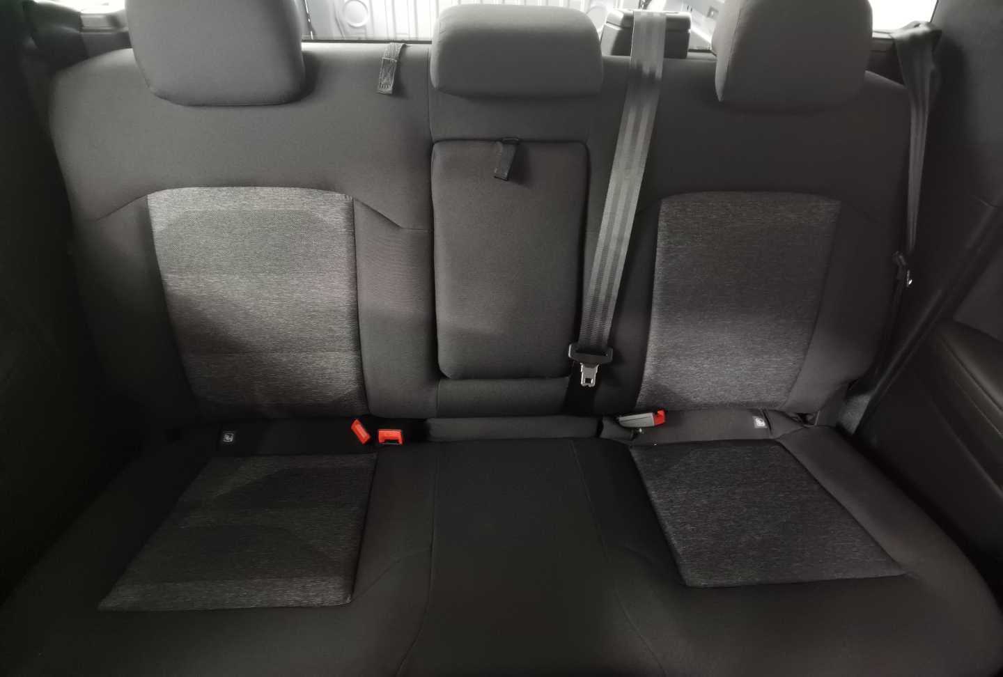 FORD RANGER 2.0D XL A/T D/C P/U image 17