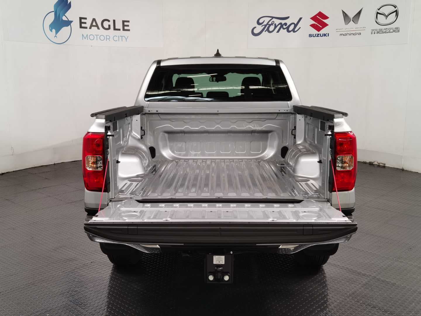 FORD RANGER 2.0D XL A/T D/C P/U image 6