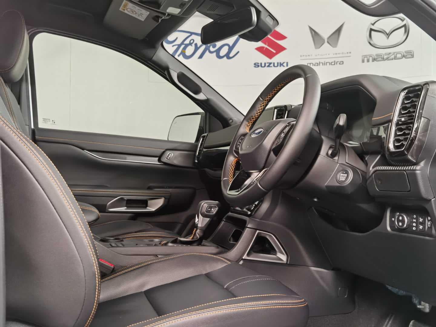 FORD RANGER 2.0D BI-TURBO WILDTRAK A/T D/C P/U image 17