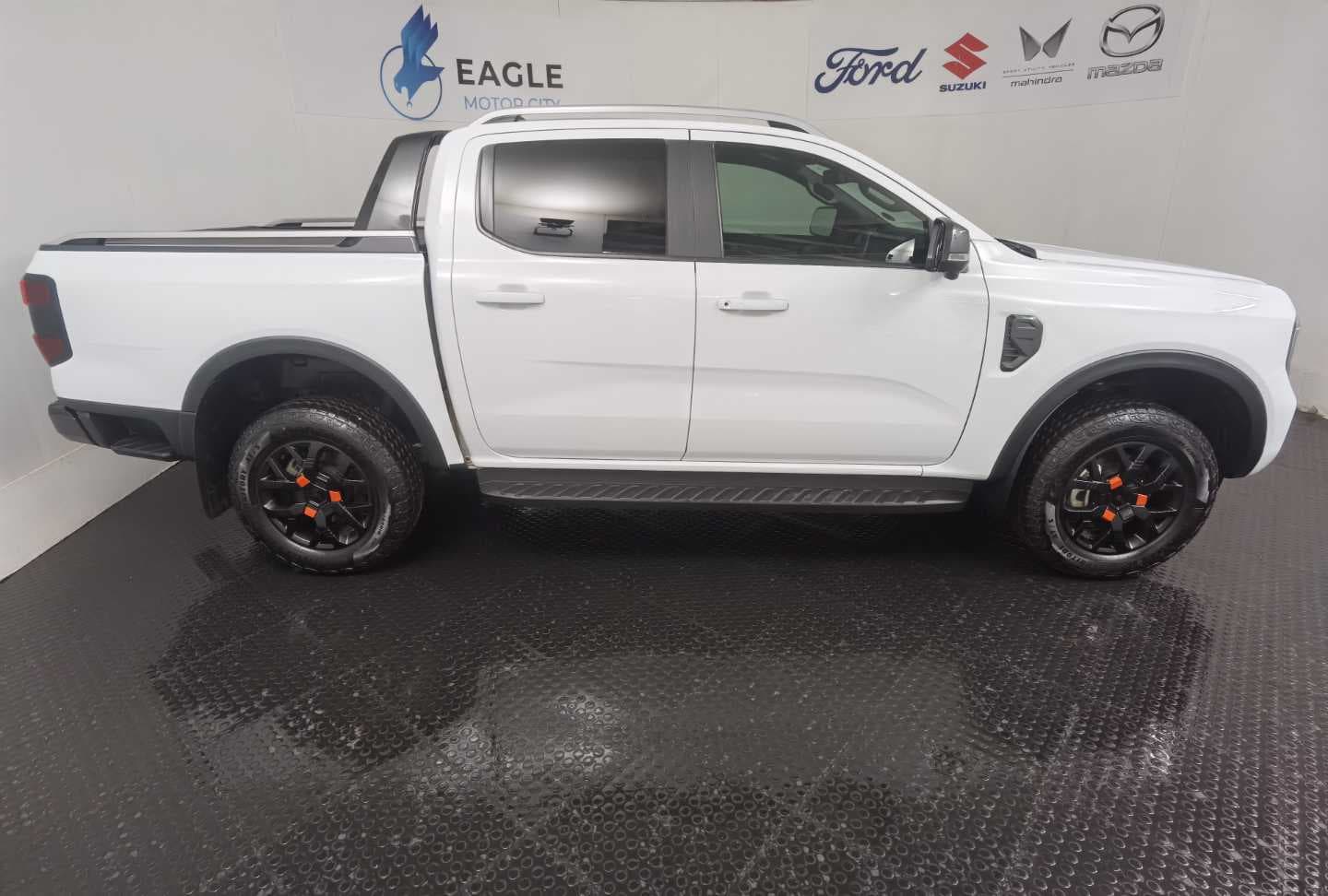 FORD RANGER 2.0D BI-TURBO WILDTRAK A/T D/C P/U image 10