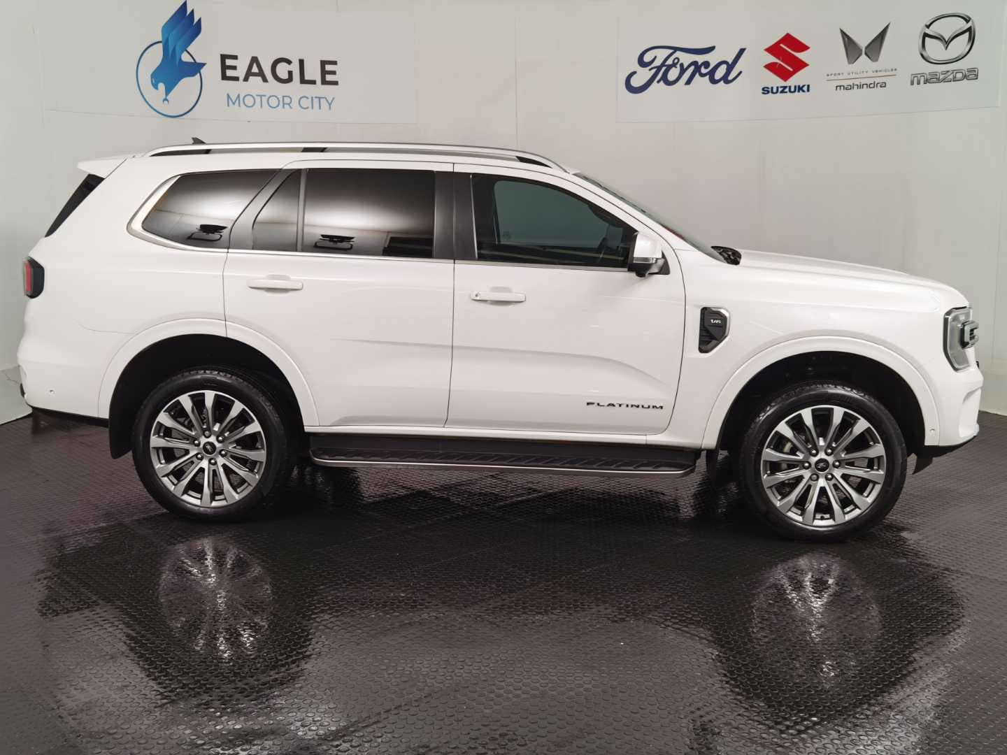 FORD EVEREST 3.0D V6 PLATINUM AWD A/T image 9