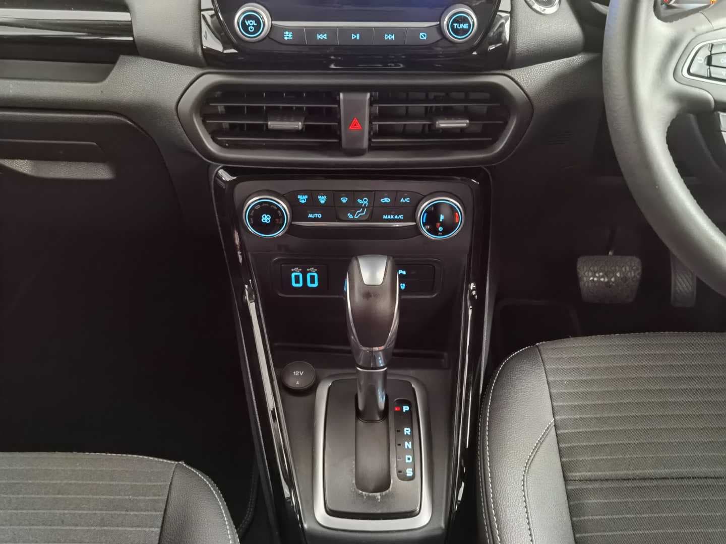 FORD ECOSPORT 1.0 ECOBOOST TITANIUM A/T image 13