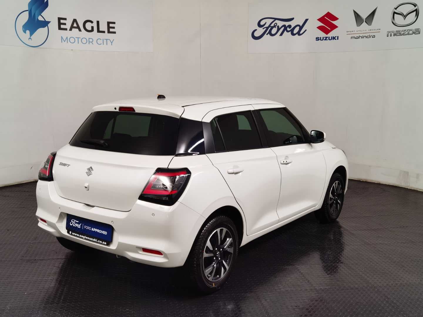 SUZUKI SWIFT 1.2 GLX CVT image 8