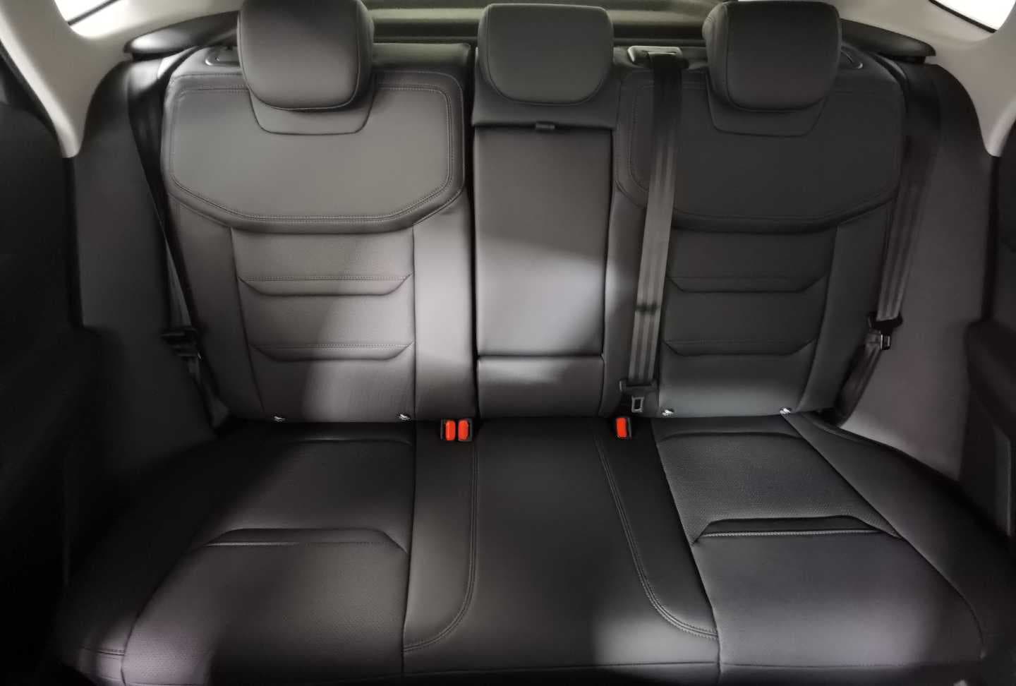 FORD TERRITORY TREND 1.8L ECOBOOST A/T image 17