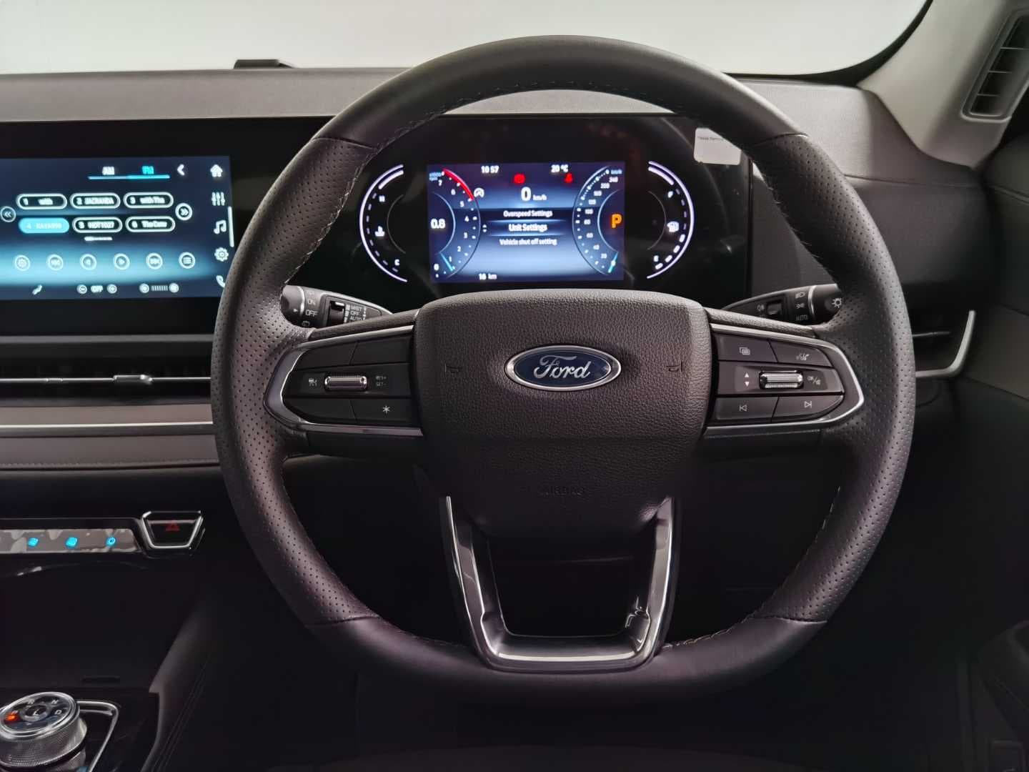 FORD TERRITORY TREND 1.8L ECOBOOST A/T image 15