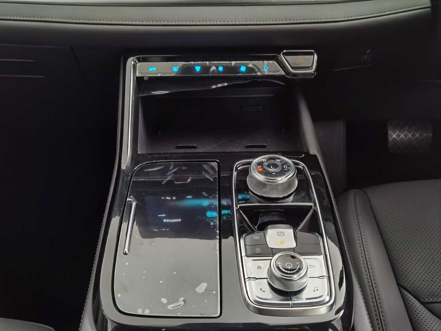 FORD TERRITORY TREND 1.8L ECOBOOST A/T image 12