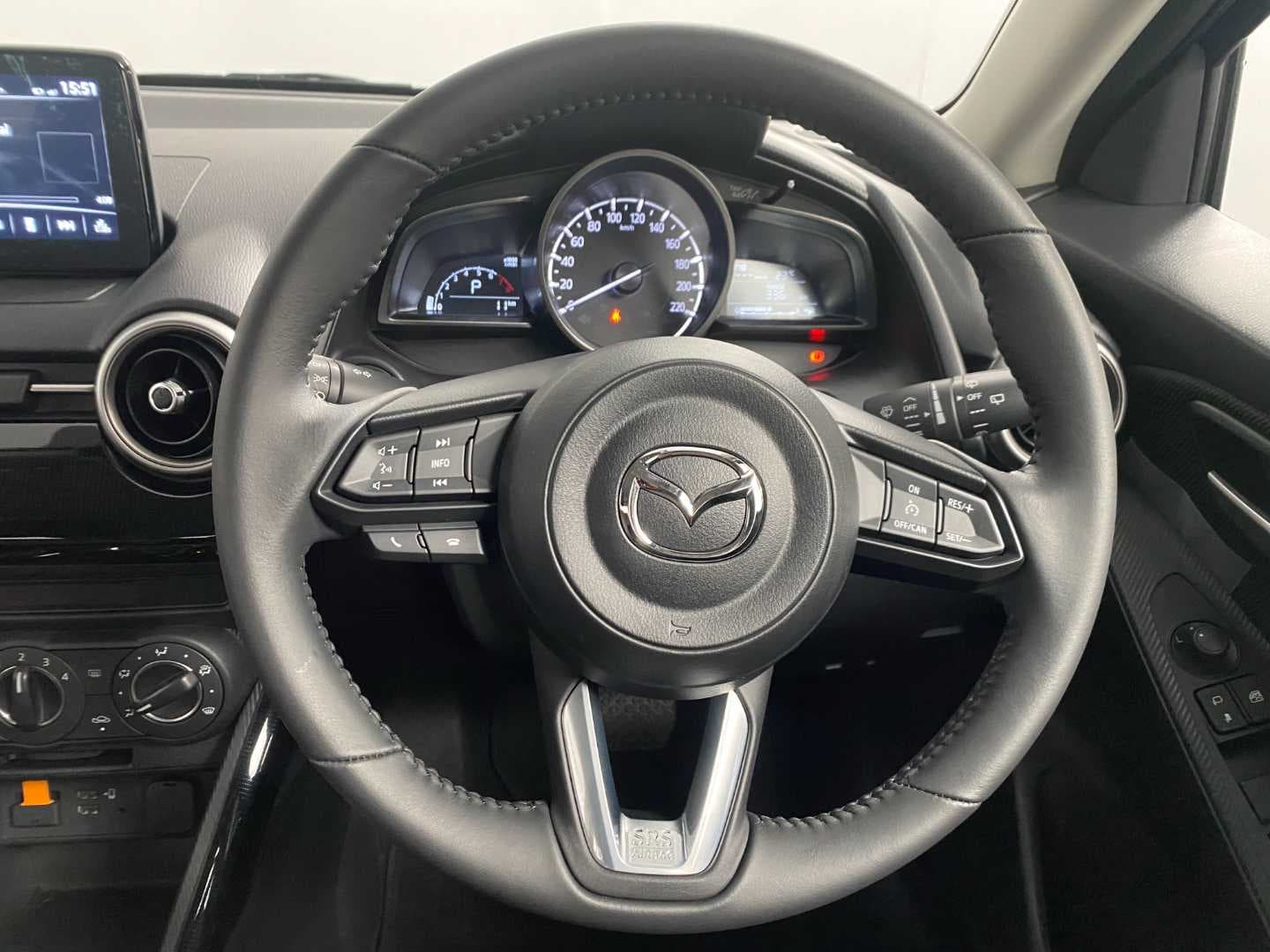 MAZDA MAZDA3 1.5 DYNAMIC A/T 5DR image 13