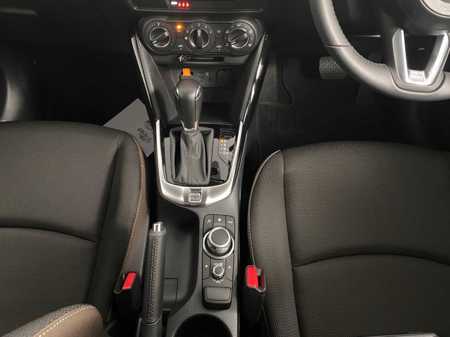 MAZDA MAZDA3 1.5 DYNAMIC A/T 5DR image 11