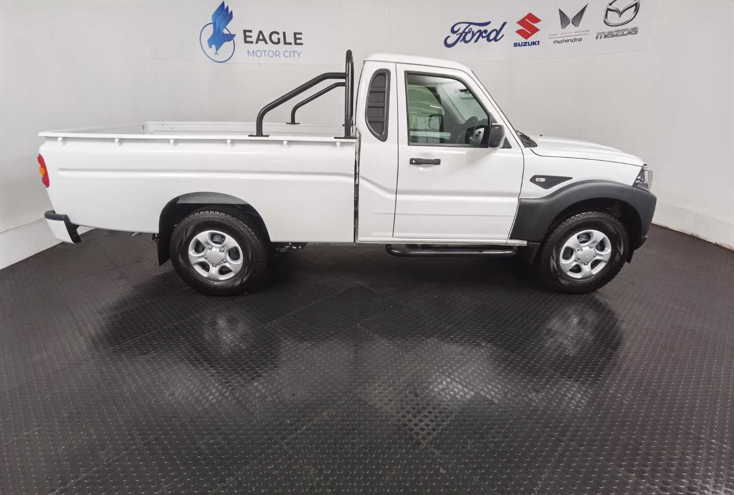 MAHINDRA PIK UP 2.2 mHAWK S4 P/U S/C image 8