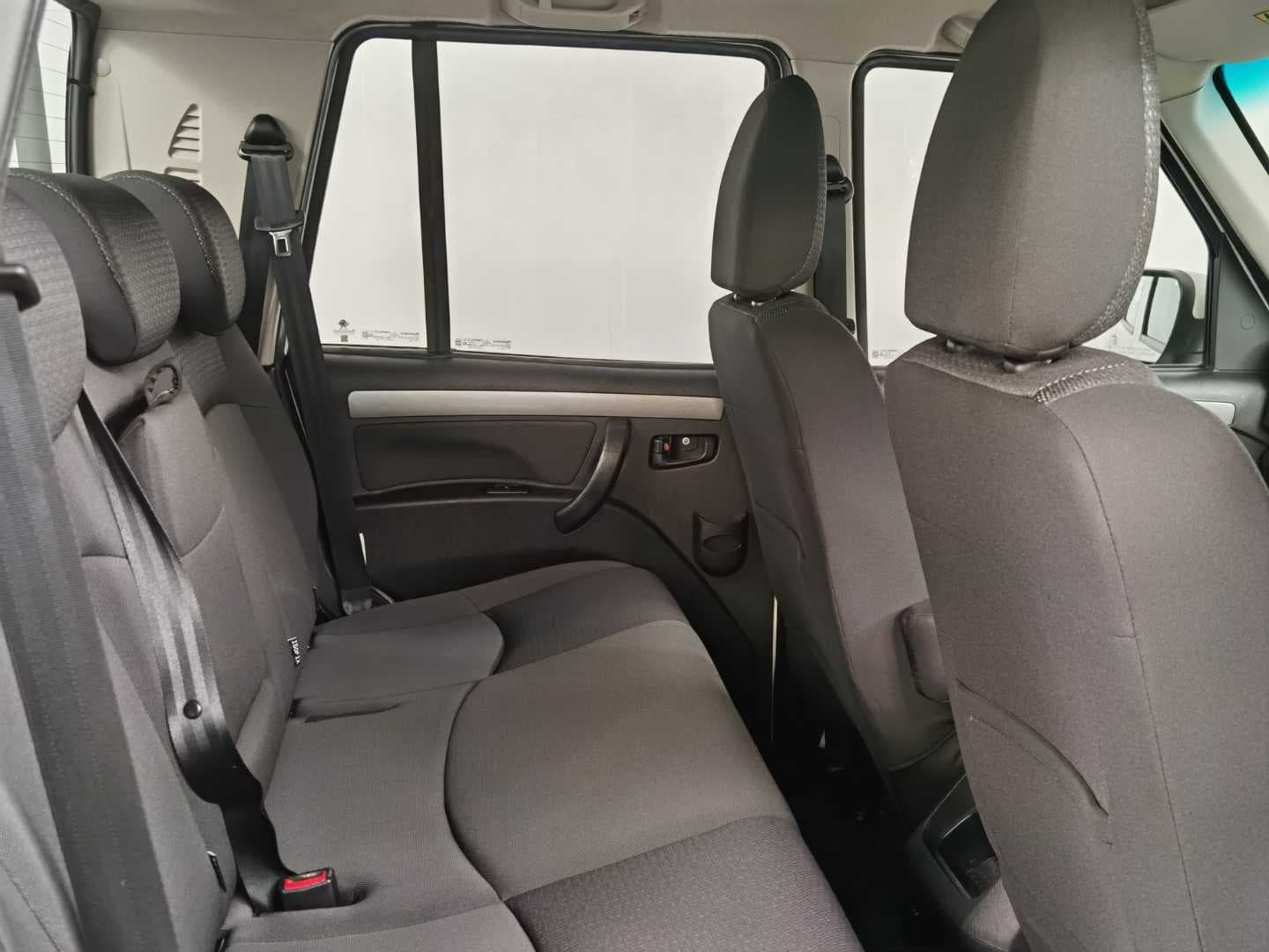 MAHINDRA PIK UP 2.2 mHAWK S6 4X4 P/U D/C image 17