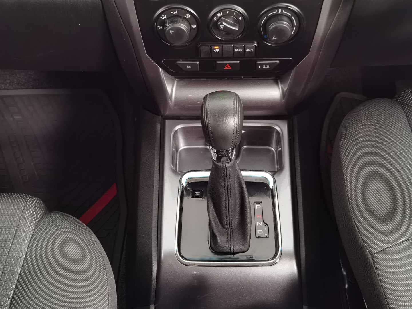 MAHINDRA PIK UP 2.2 mHAWK S6 REFRESH 4X4 A/T P/U D/C image 16