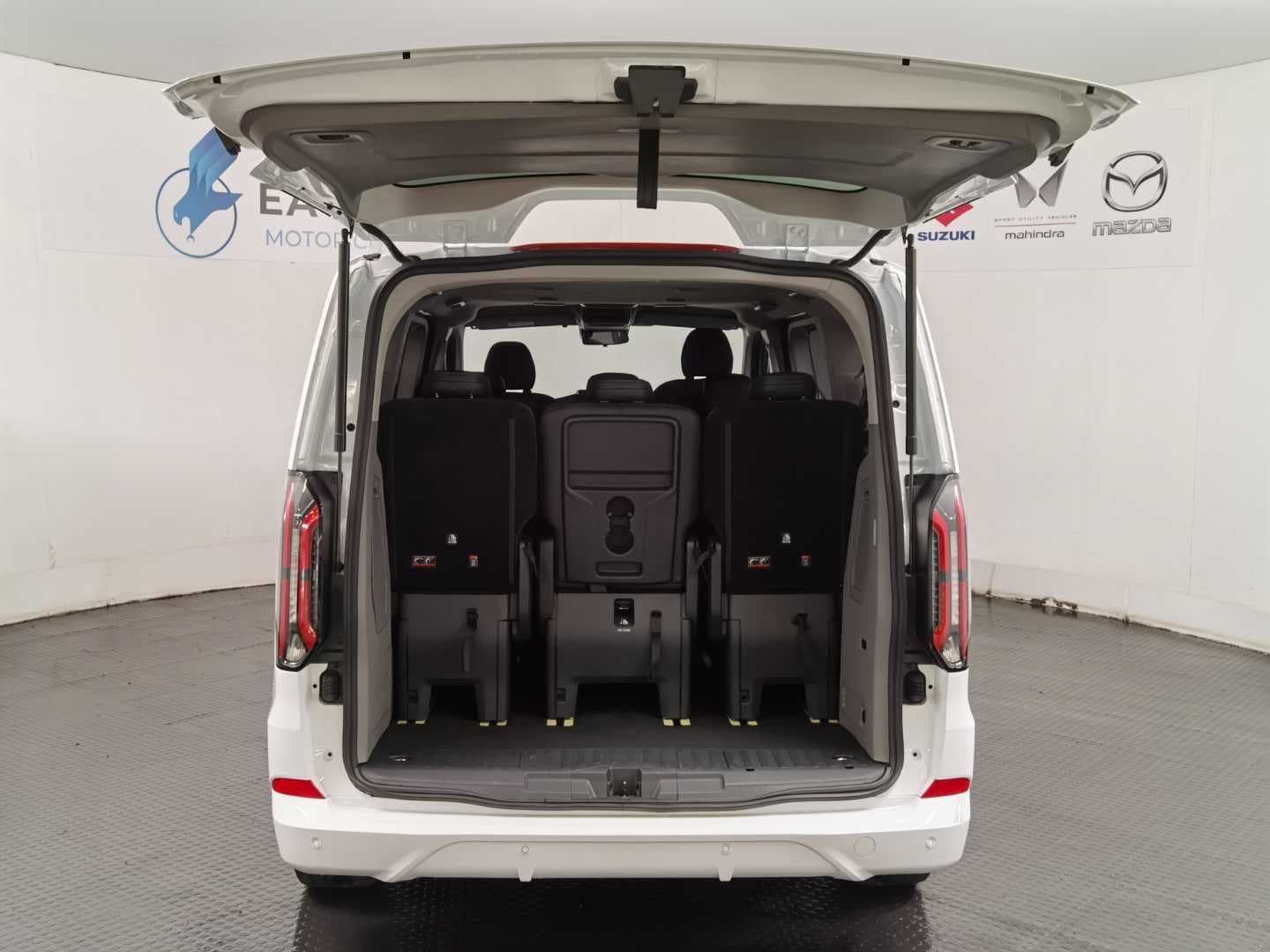 FORD TOURNEO CUSTOM 2.0D SPORT A/T image 7