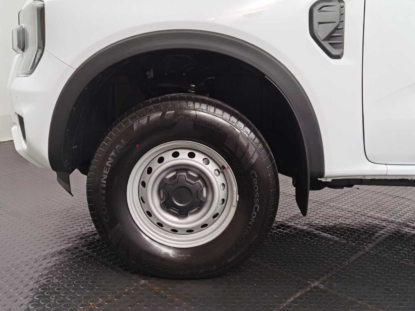 FORD RANGER 2.0D SIT XL 4X4 A/T S/C P/U image 15