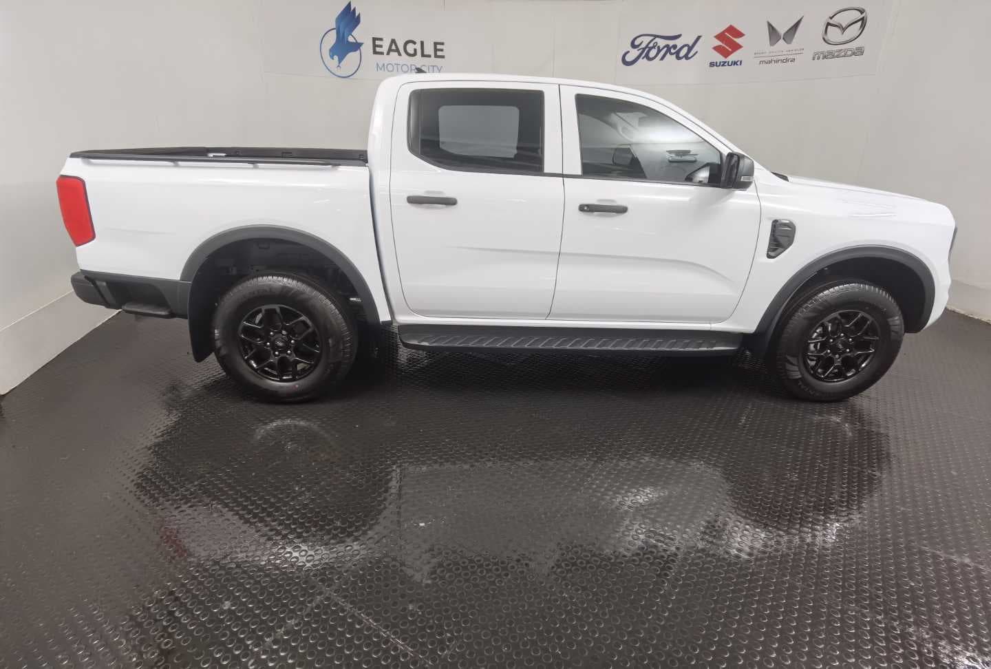 FORD RANGER 2.0D SIT XL 4X4 A/T D/C P/U image 10