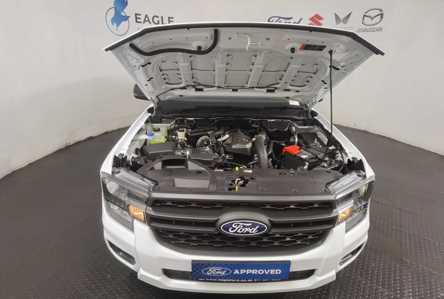 FORD RANGER 2.0D SIT XL 4X4 A/T D/C P/U image 4