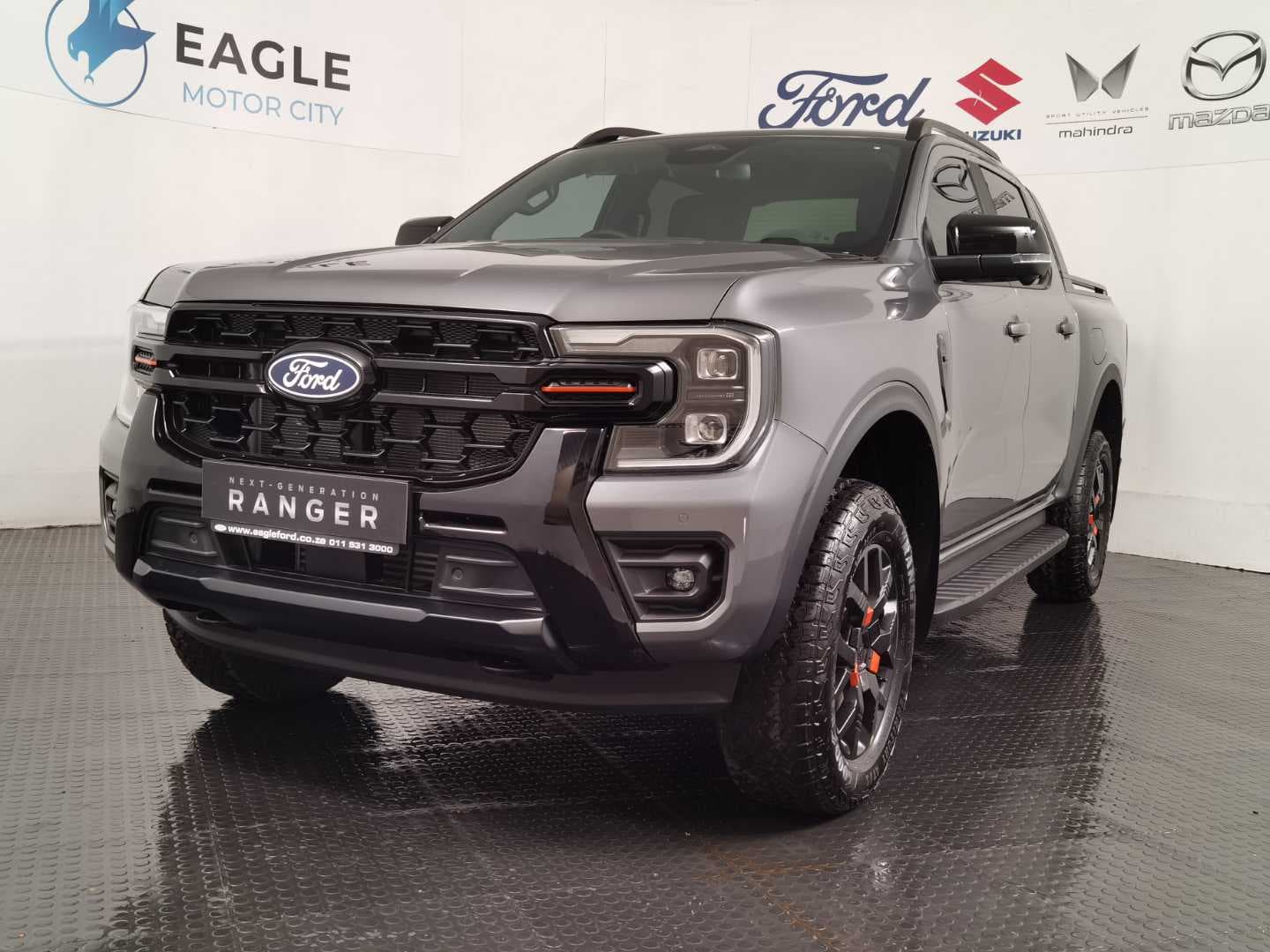 FORD RANGER 3.0D V6 WILDTRAK A/T 4X4 D/C P/U image 3