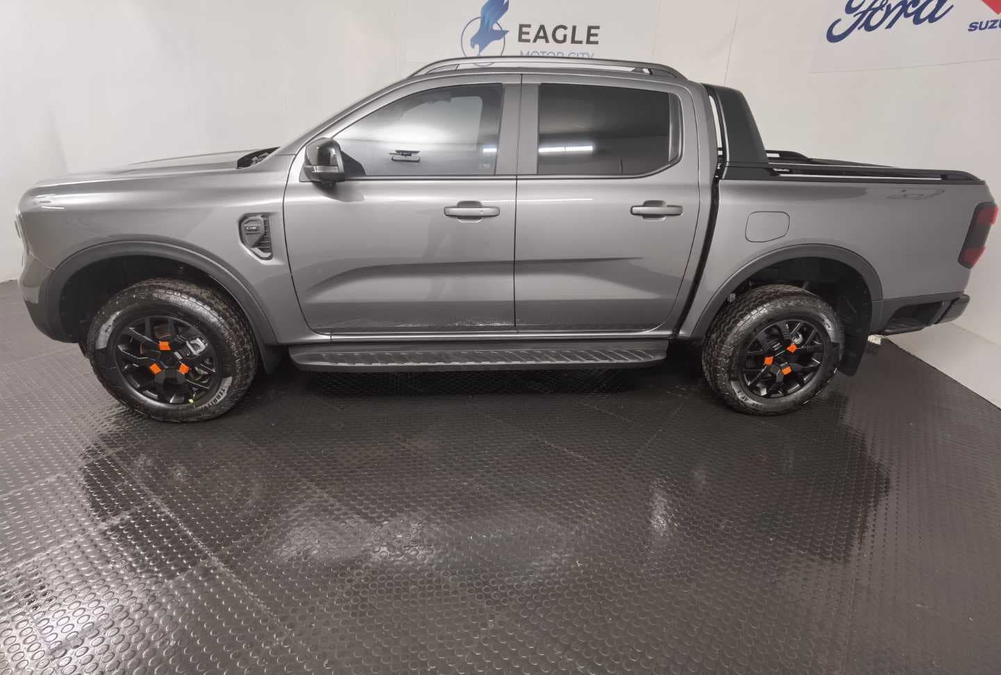 FORD RANGER 3.0D V6 WILDTRAK A/T 4X4 D/C P/U image 8