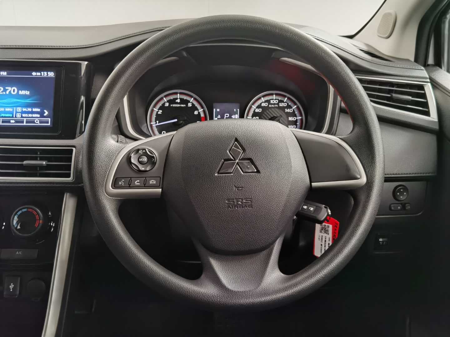 MITSUBISHI XPANDER 1.5 A/T image 15