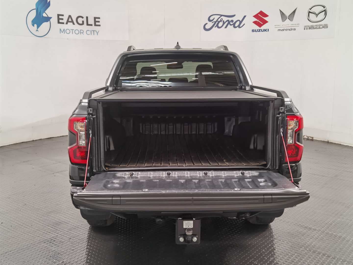 FORD RANGER 2.3 WILDTRAK A/T D/C P/U image 8