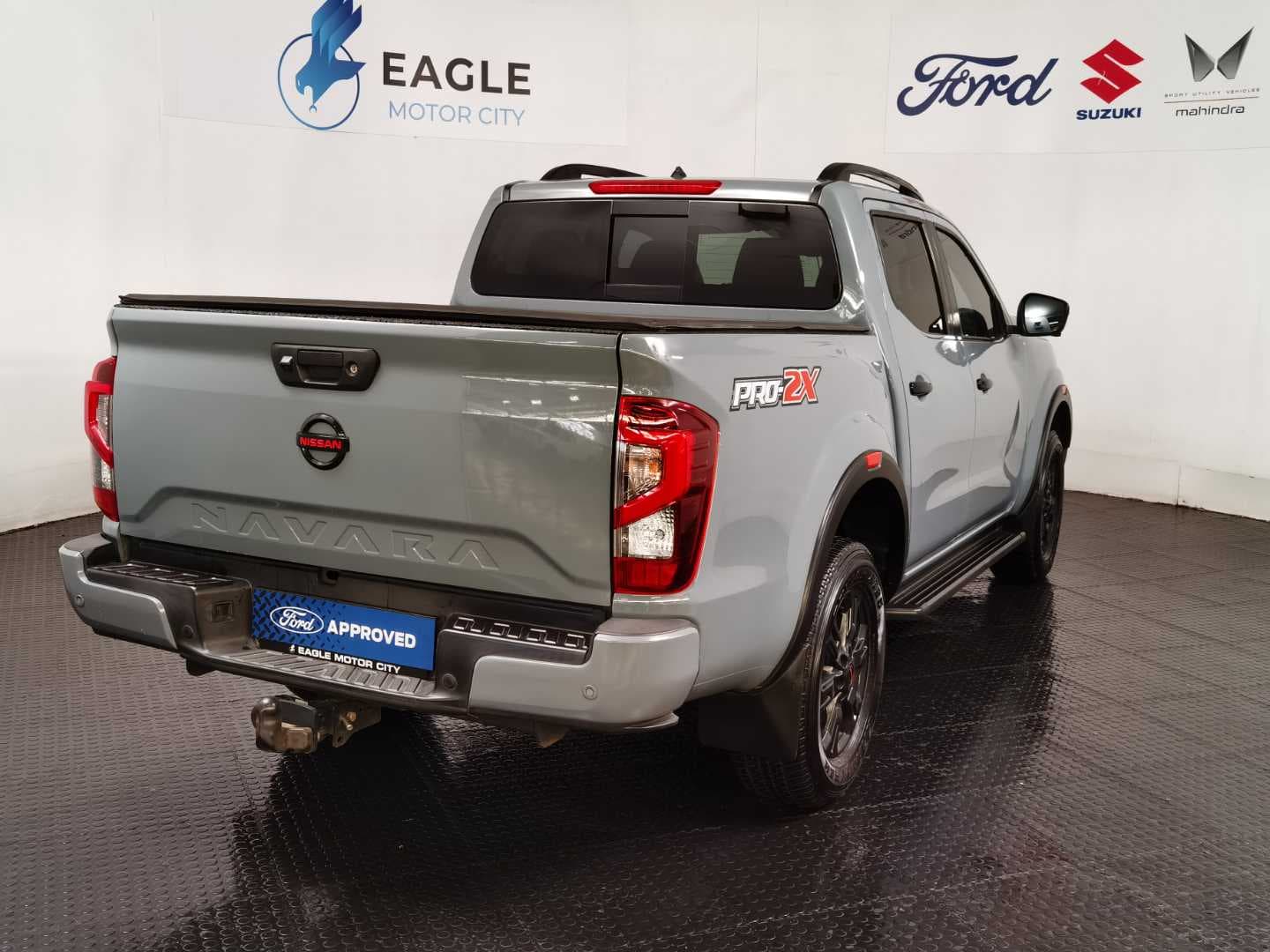 NISSAN NAVARA 2.5DDTi PRO-2X A/T D/C P/U image 7