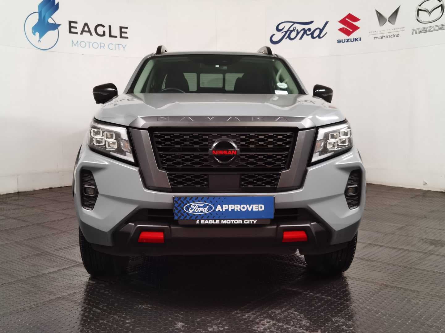 NISSAN NAVARA 2.5DDTi PRO-2X A/T D/C P/U image 2