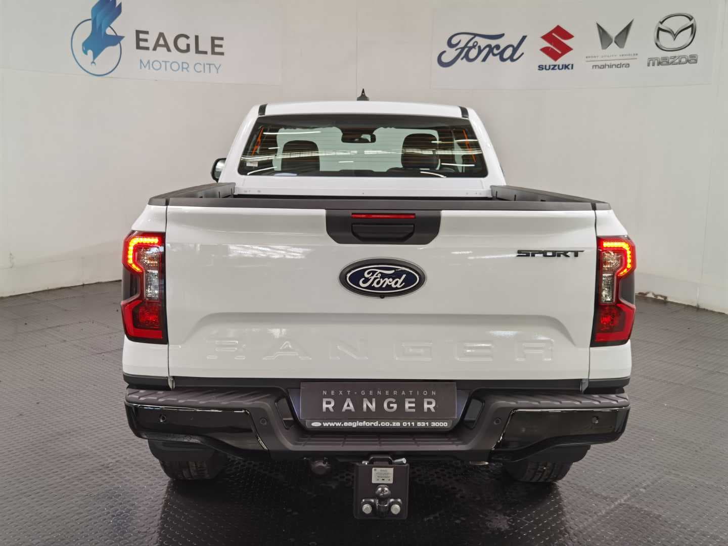 FORD RANGER 2.3 SPORT A/T SUPER CAB P/U image 8