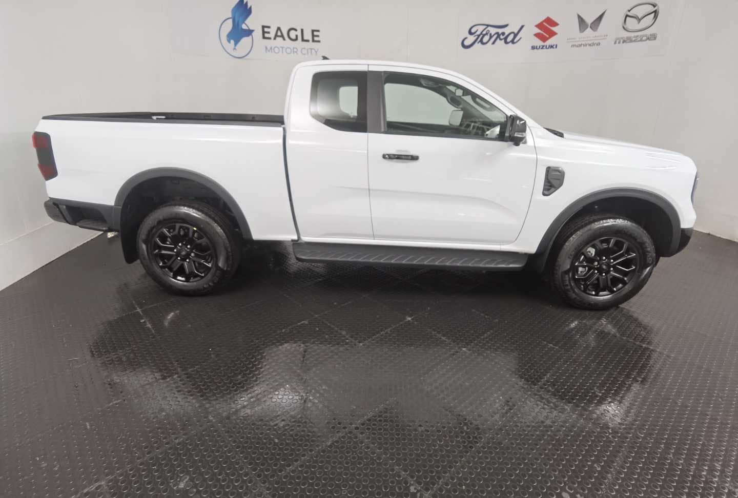 FORD RANGER 2.3 SPORT A/T SUPER CAB P/U image 11