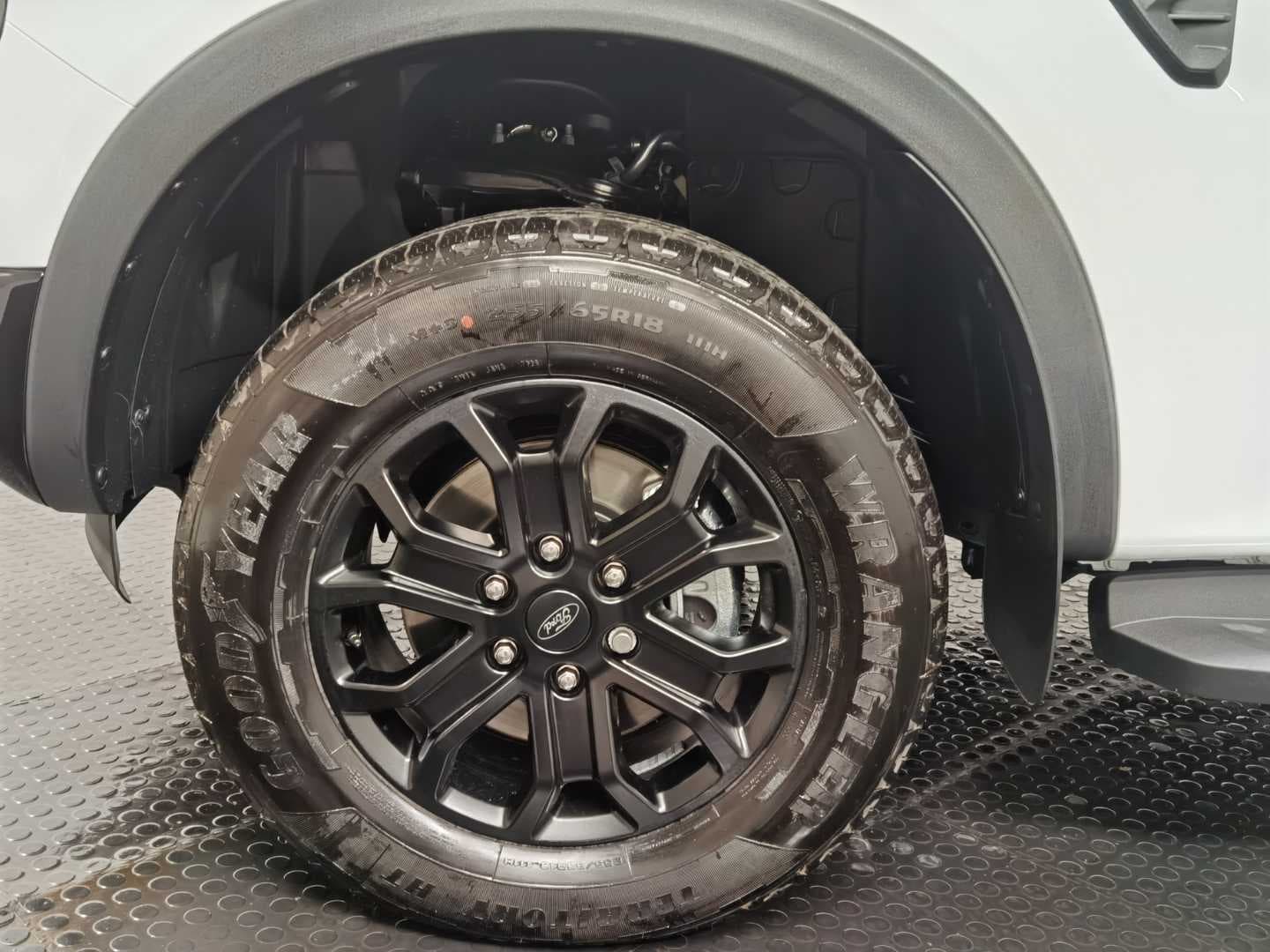 FORD RANGER 2.3 SPORT A/T SUPER CAB P/U image 15