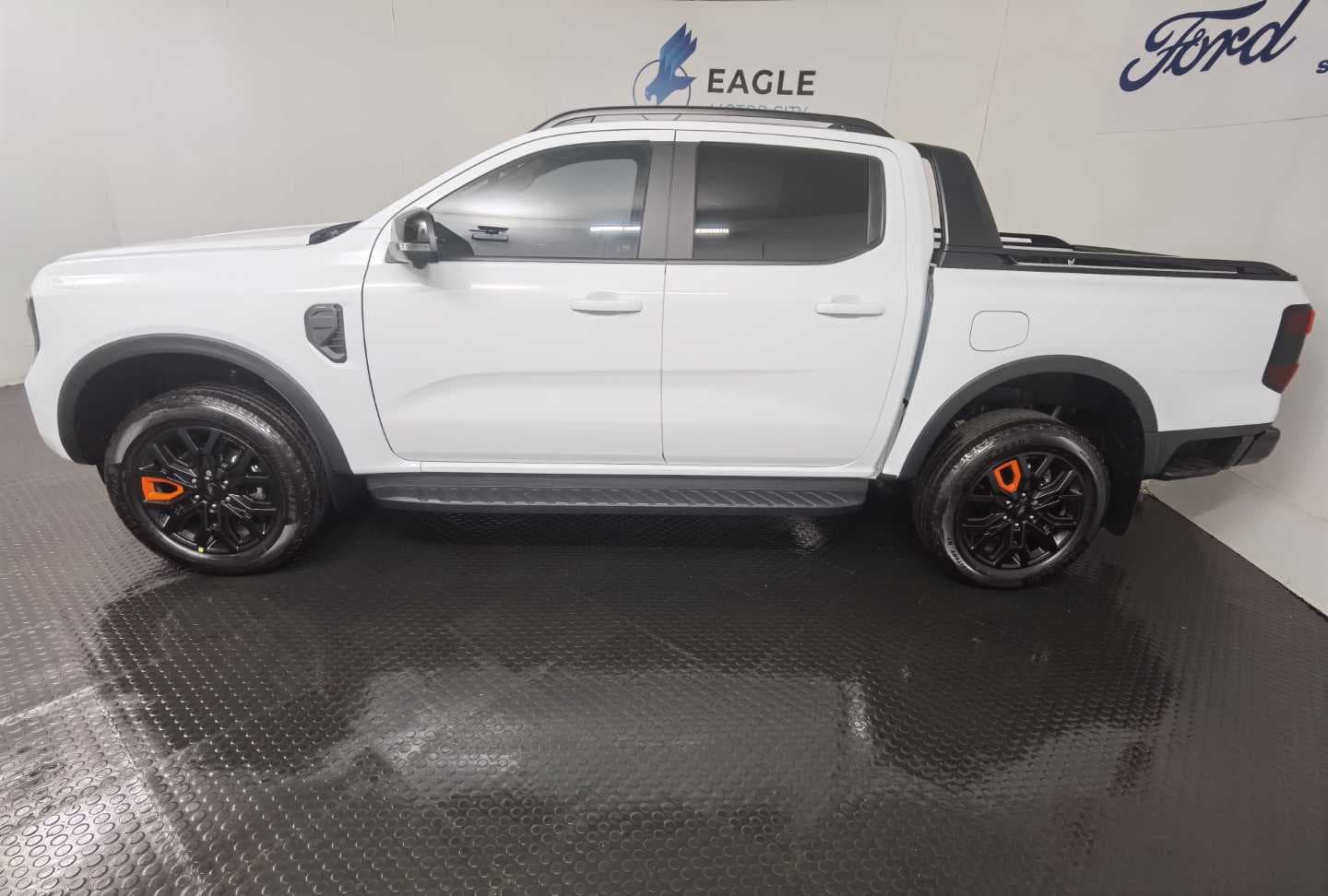 FORD RANGER 2.3 WILDTRAK A/T D/C P/U image 11