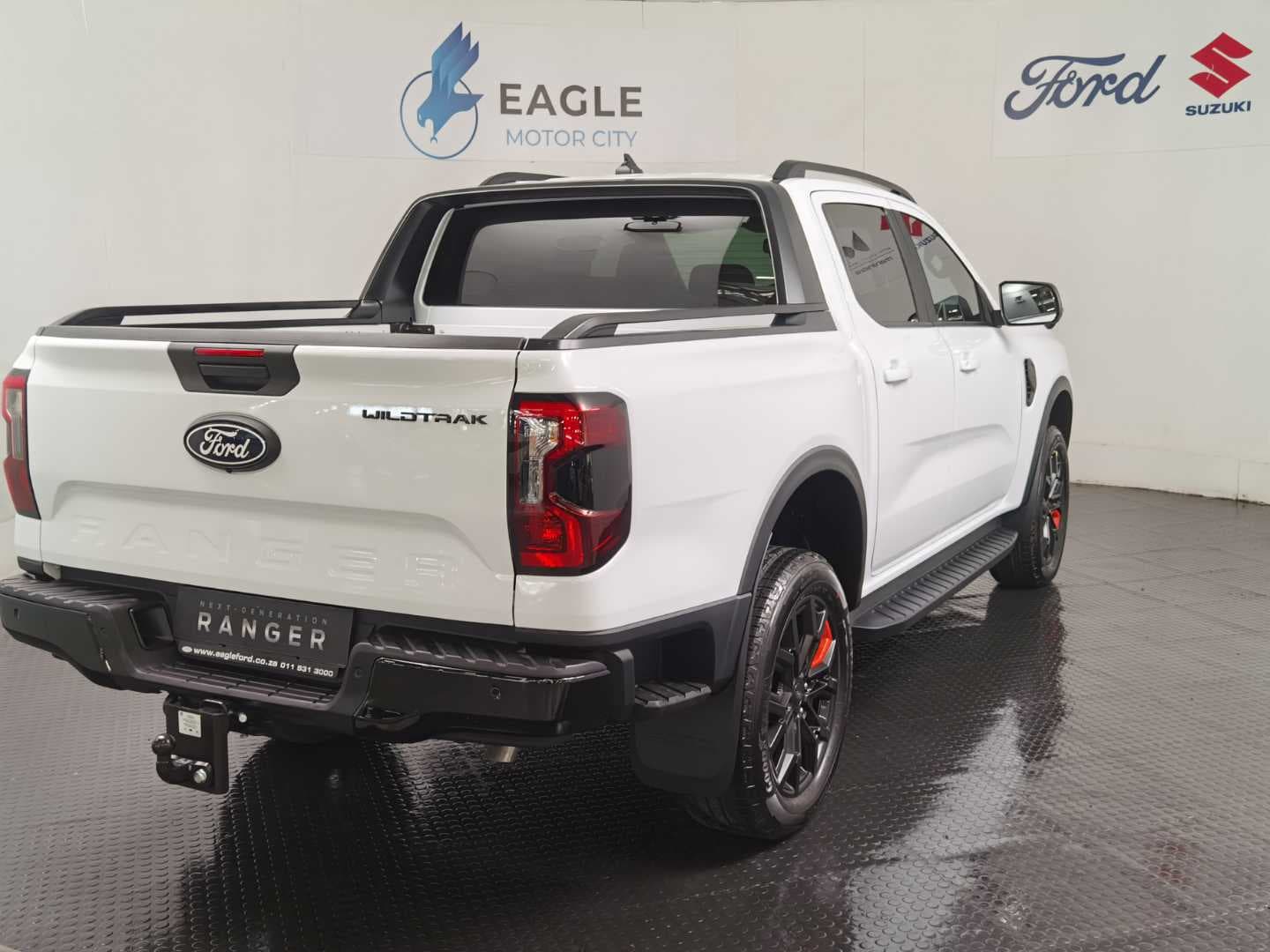 FORD RANGER 2.3 WILDTRAK A/T D/C P/U image 9