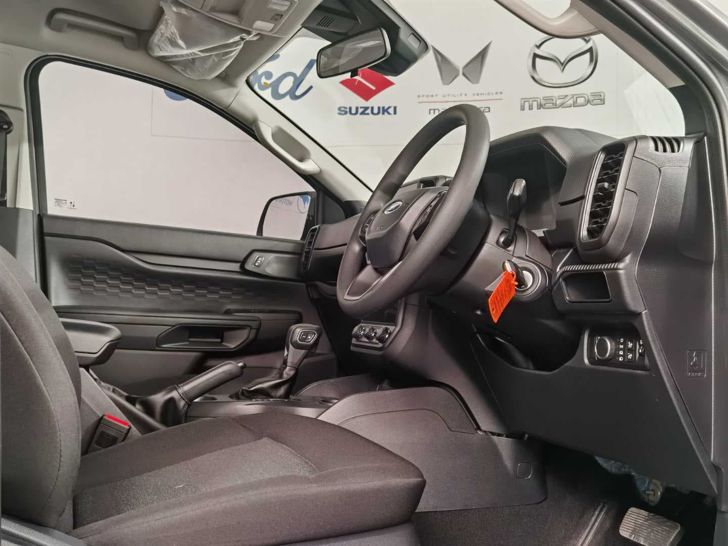 FORD RANGER 2.0D SIT XL A/T D/C P/U image 17