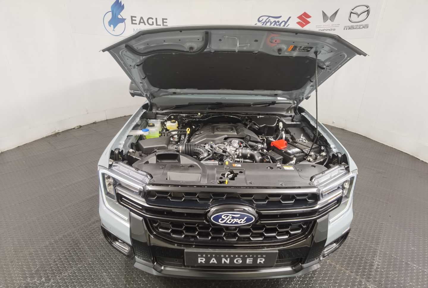 FORD RANGER 3.0D V6 SPORT A/T 4X4 D/C P/U image 4