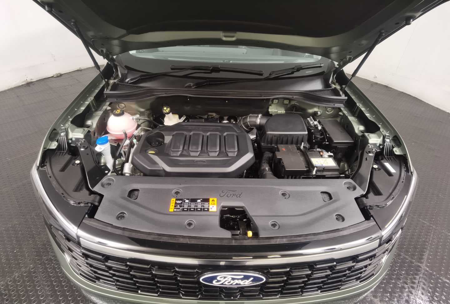 FORD TERRITORY TREND 1.8L ECOBOOST A/T image 5
