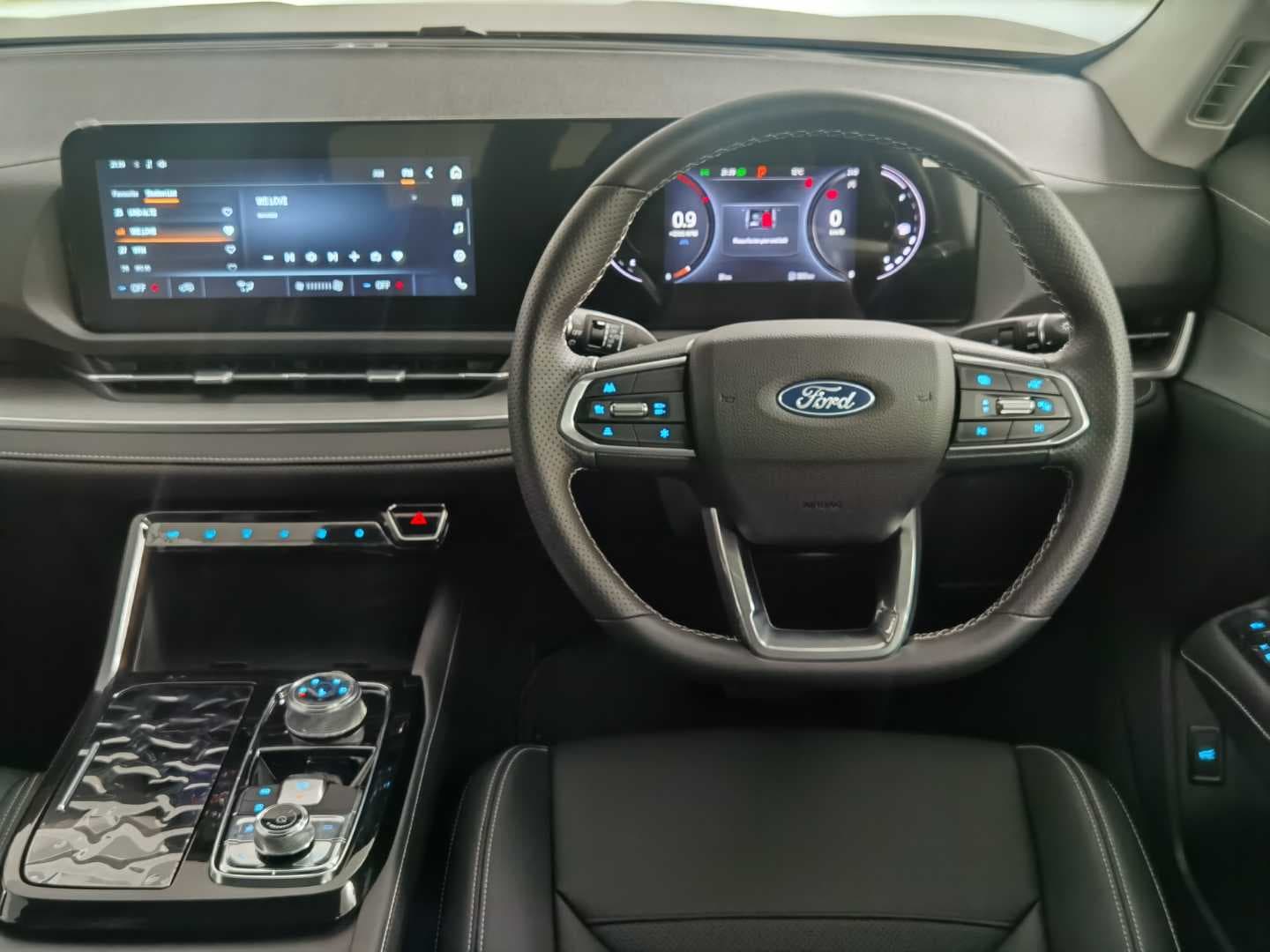 FORD TERRITORY TREND 1.8L ECOBOOST A/T image 19